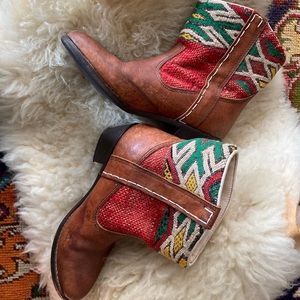 Authentic Kiboots Kilim Brown Boots